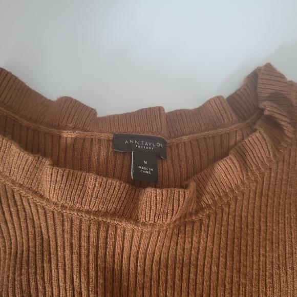 Burnt orange medium sweater blouse - Picture 2 of 3